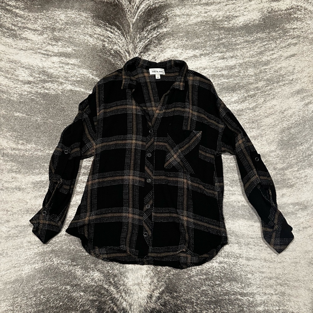 Cloth & Stone Black and Tan Plaid Shirt